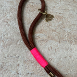 Leiband - Chocolade/Cerise
